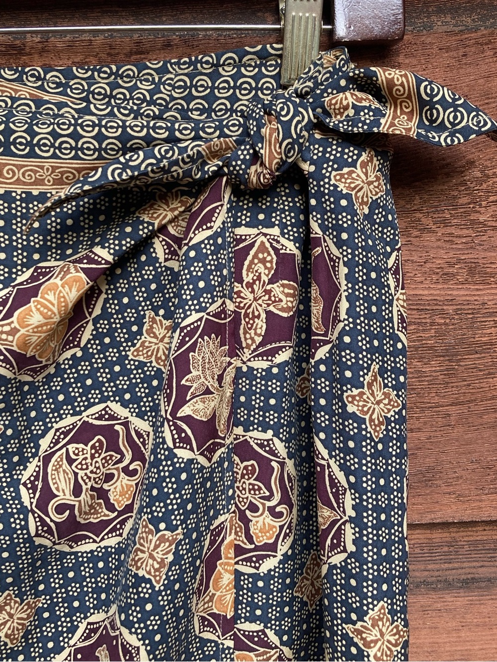 Silk Wrap Skirt Ann Taylor - Picture 2 of 8